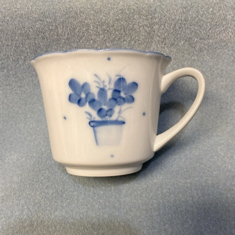 2  STEELE HAND PAINTED PORCELAIN DE CHINE CUP Blues (set of two)